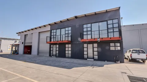 	 Pomona Junction Business Park, 164 Deodar St, Pomona